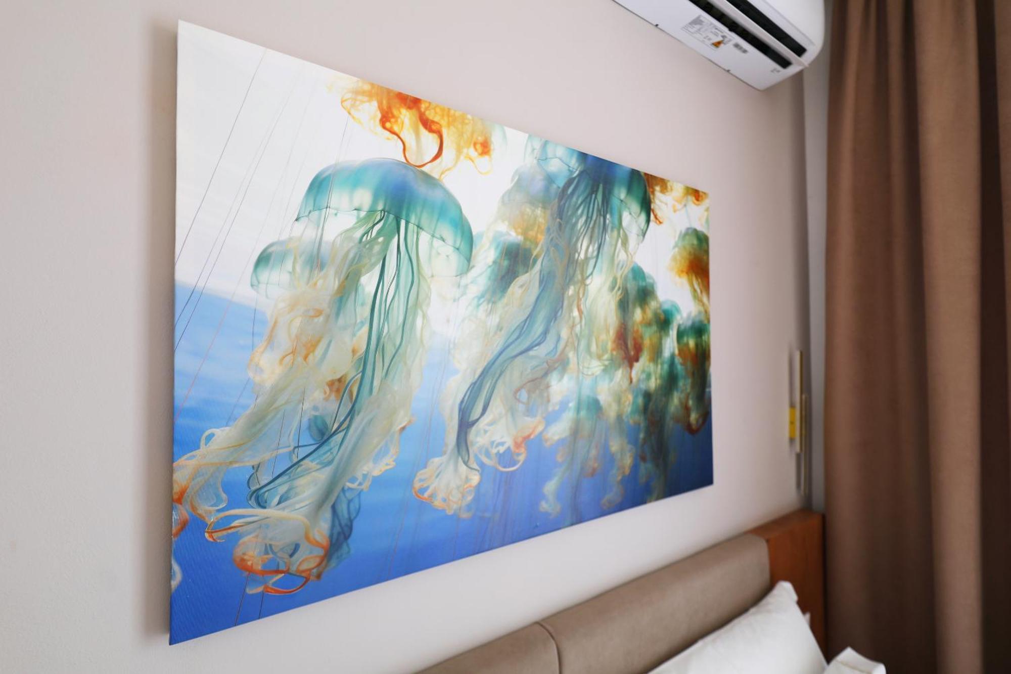Mezzanine Bay Hotell Himare Eksteriør bilde